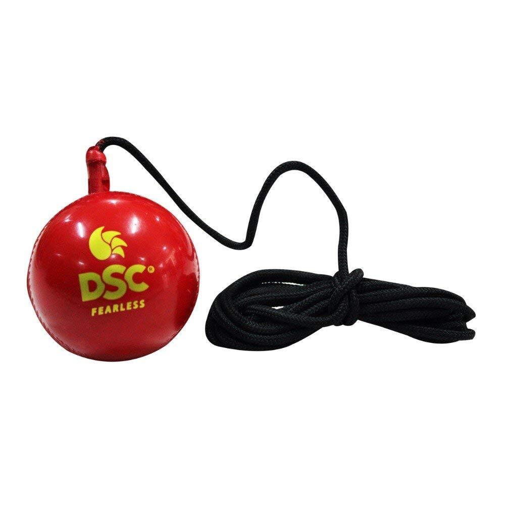 DSC Hängender Übungs-Cricketball aus Gummi, Rot 3/5