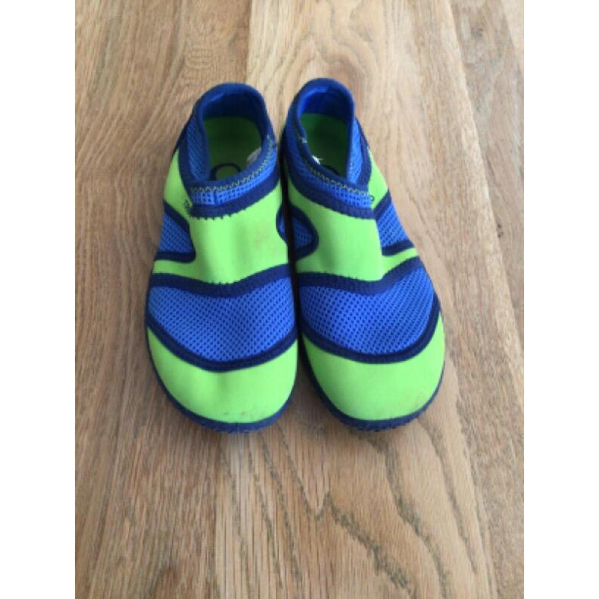 Entre Particuliers - Chaussures d’eau pointures 36-37 cm couleur bleu et vert