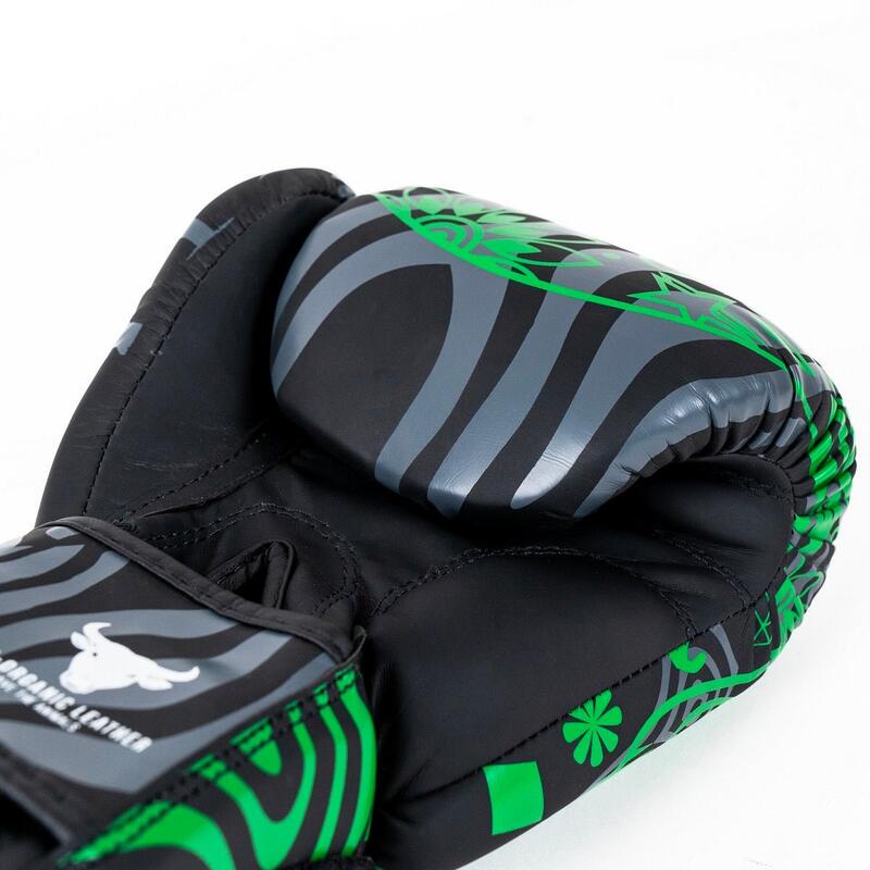 Manusi Box Knockout Skull FX