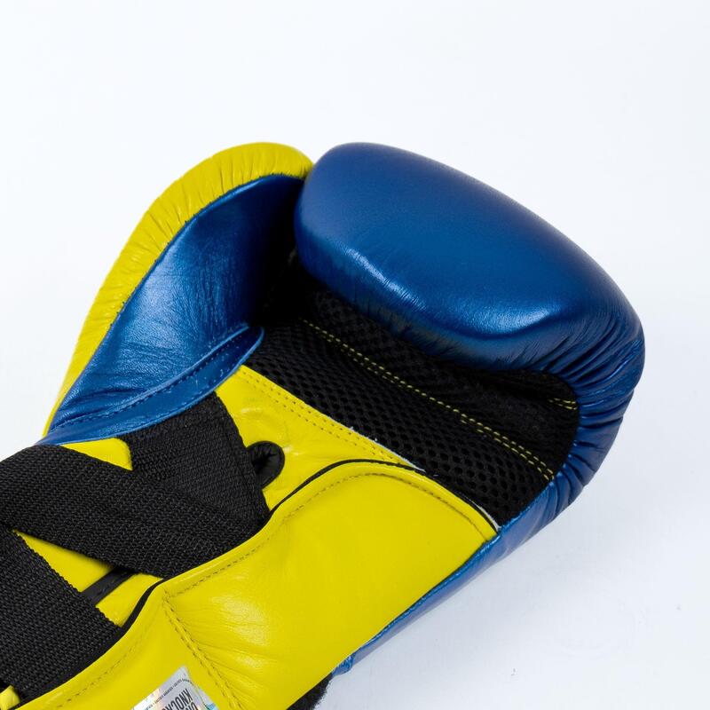 Box Knockout Twister kesztyű