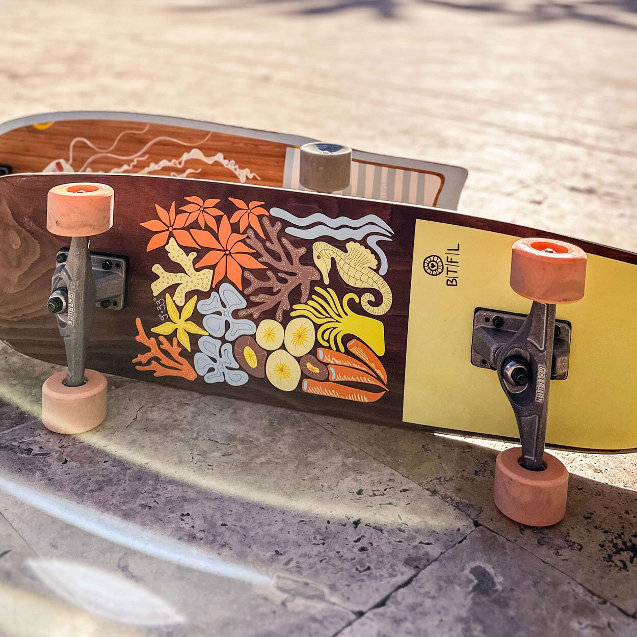 BTFL Surfskate KELLY Komplettboard - 33" x 9" - G*Truck Surfskate Achse 3/5