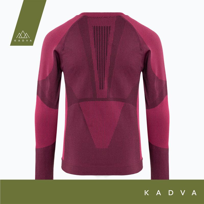 Un set de lenjerie termoactivă pentru copii KADVA Frosty Jrg Set