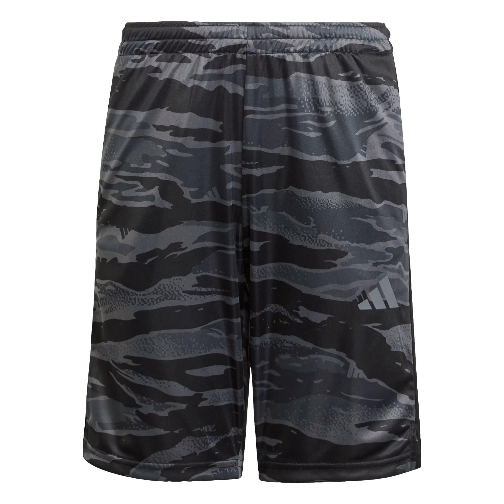 Train Essentials Camo Print Shorts Kids 2/5