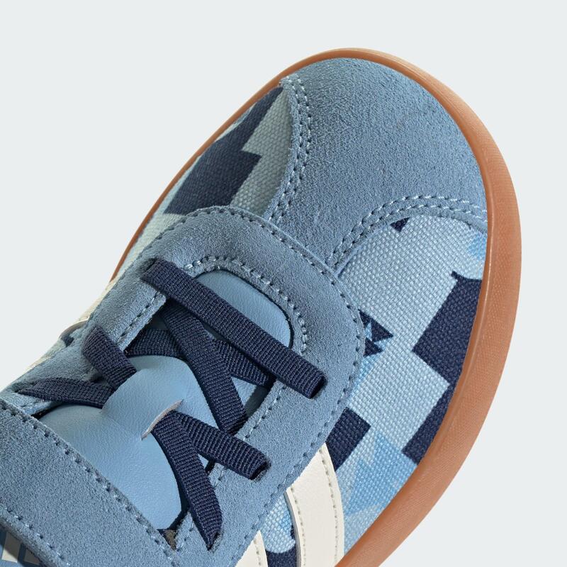Chaussure adidas x Disney Mickey VL Court
