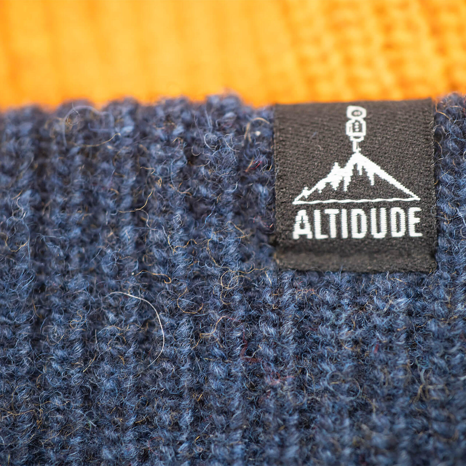 Wintermuts Hermit Duo Rip gebreide muts unisex beanie lam merino wol 4/4