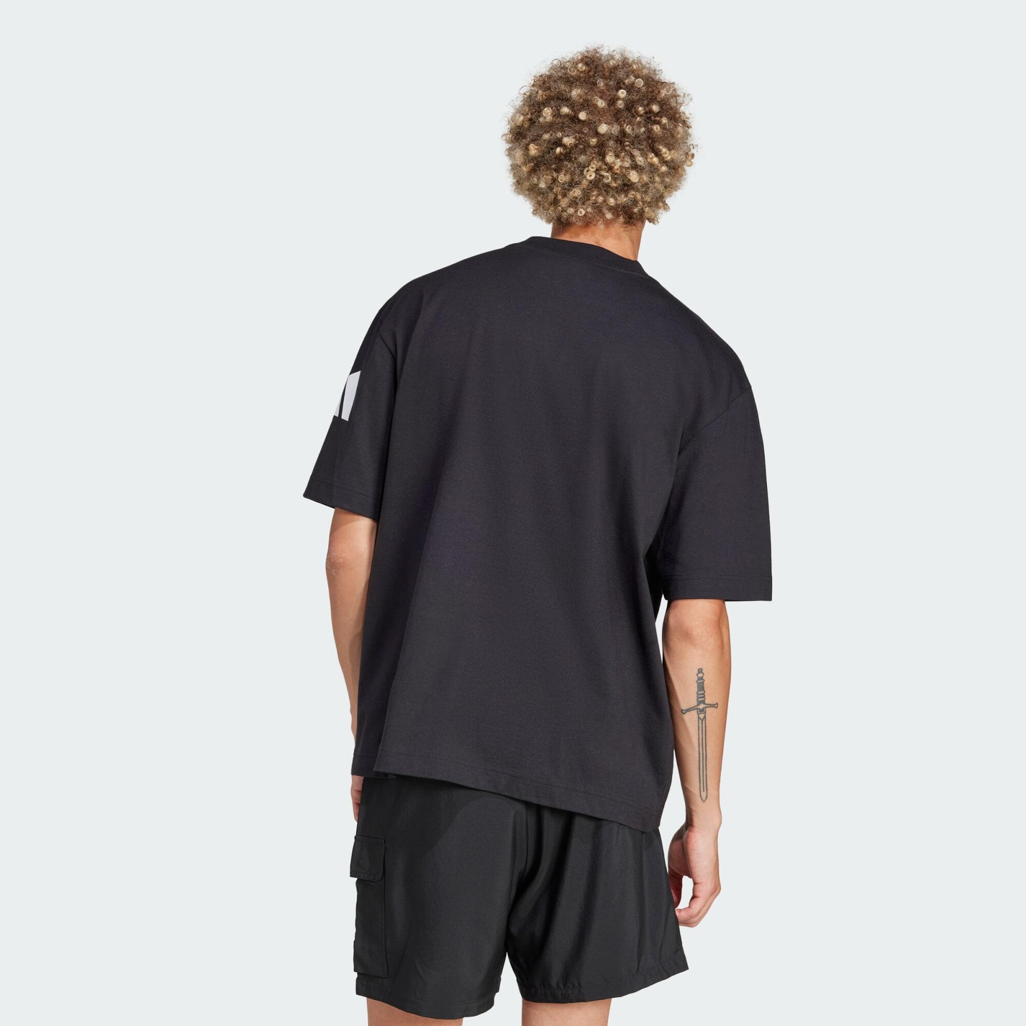 Essentials Loose Fit 3 Bar Logo T-Shirt 3/6