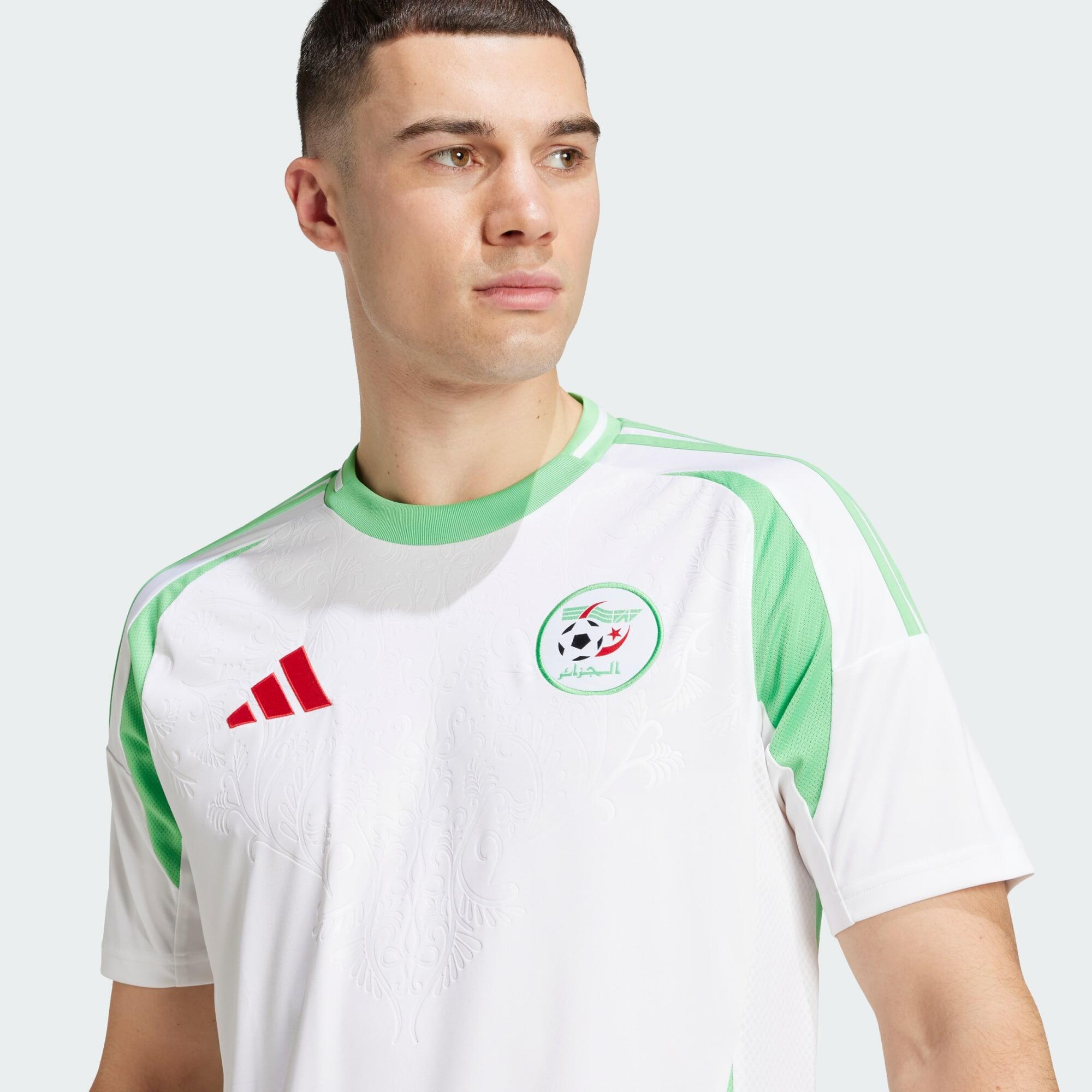 Algerije 24 Thuisshirt 4/7