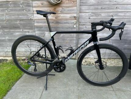 Entre Particuliers - Merida Scultura6000,Shimano105Di2,2023,Speed roues carbone