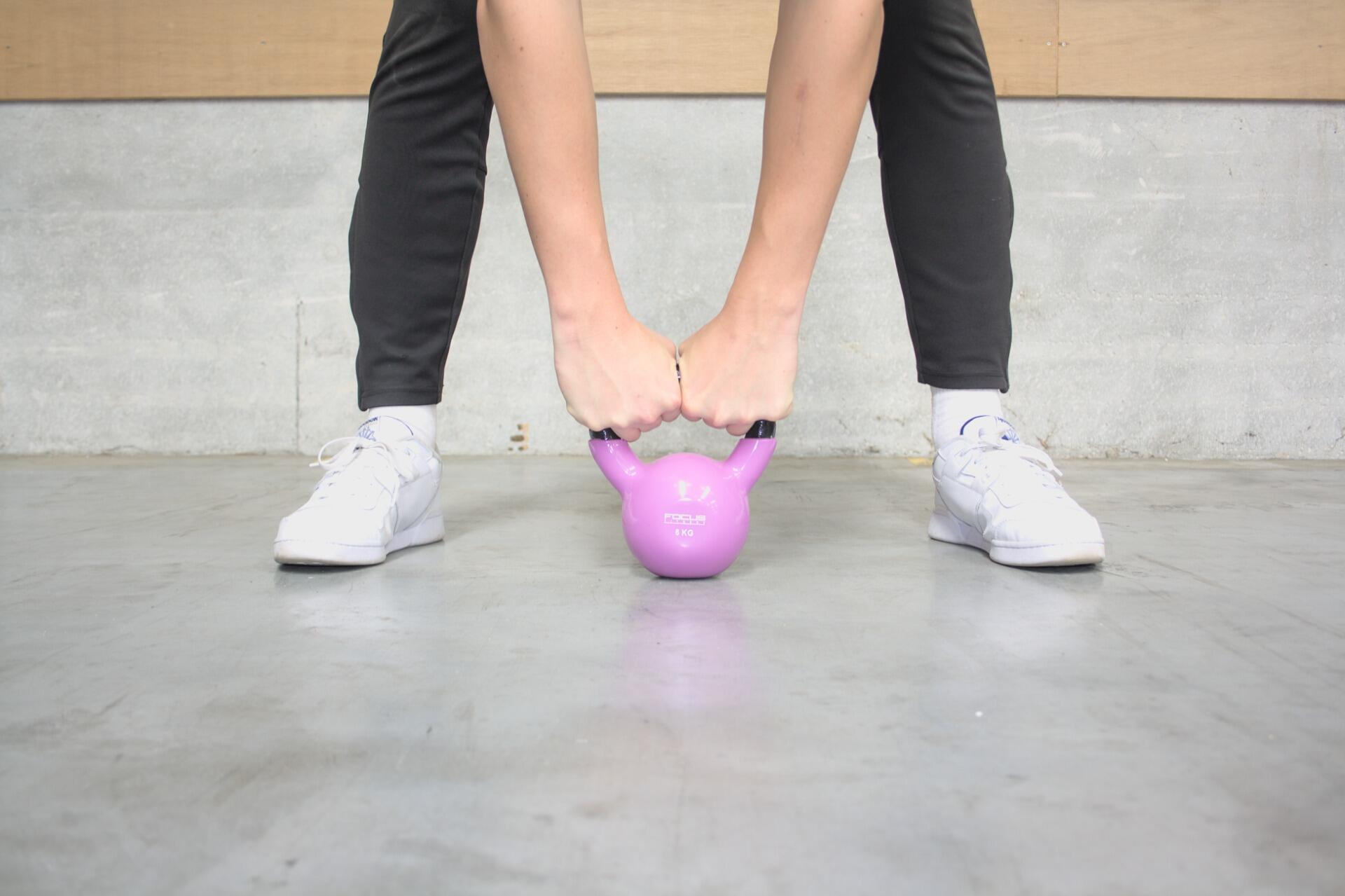 Kettlebell Vinyl - 4 kg - Rose 4/6
