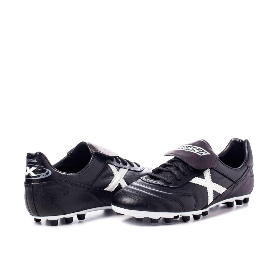 Buty piłkarskie MUNICH Turf Mundial U25