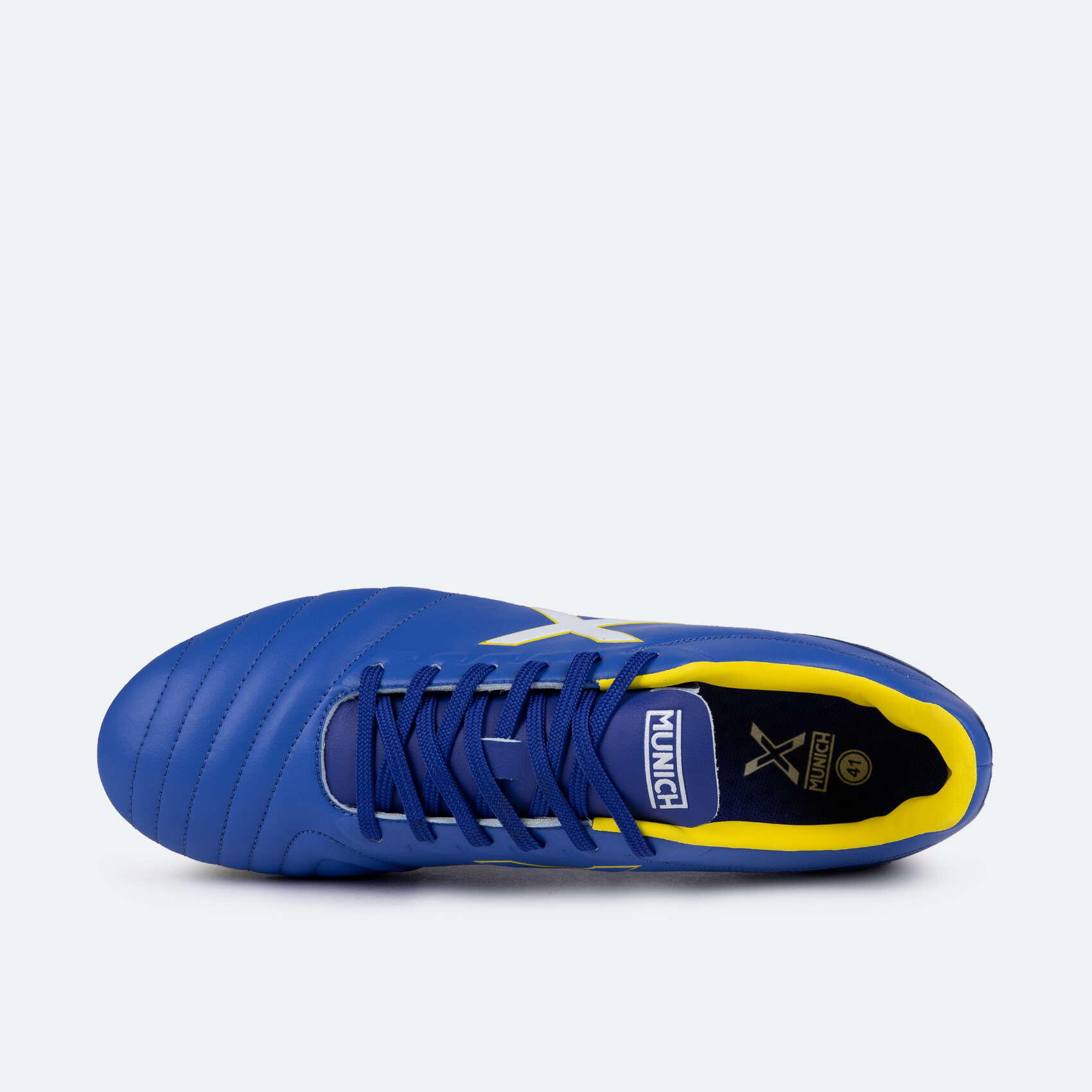 Chaussures de football Munich modèle 2159311 pour unisexe 4/5