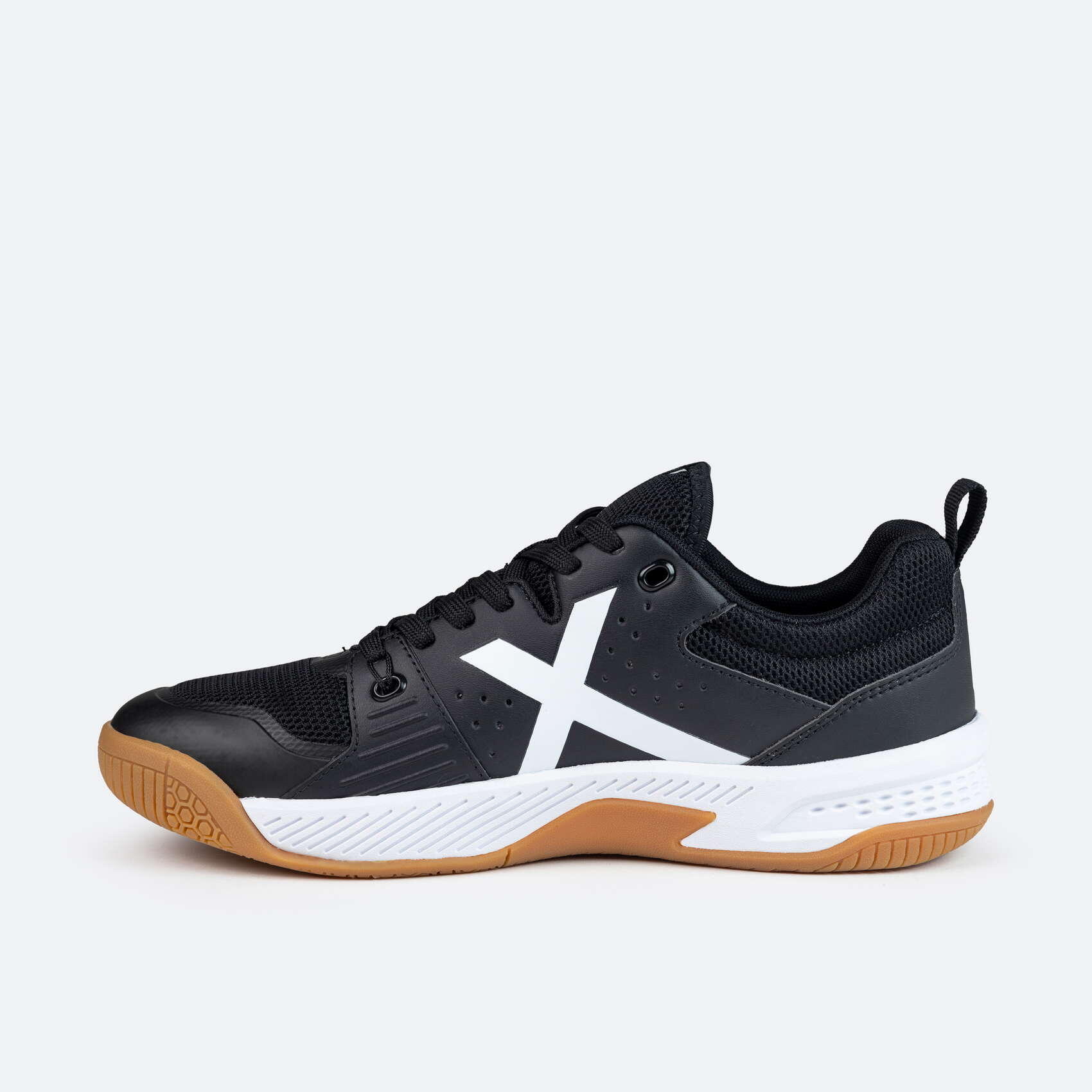 MUNICH PISTA 03 Zapatillas fútbol sala de alto rendimiento en color negro 2/5