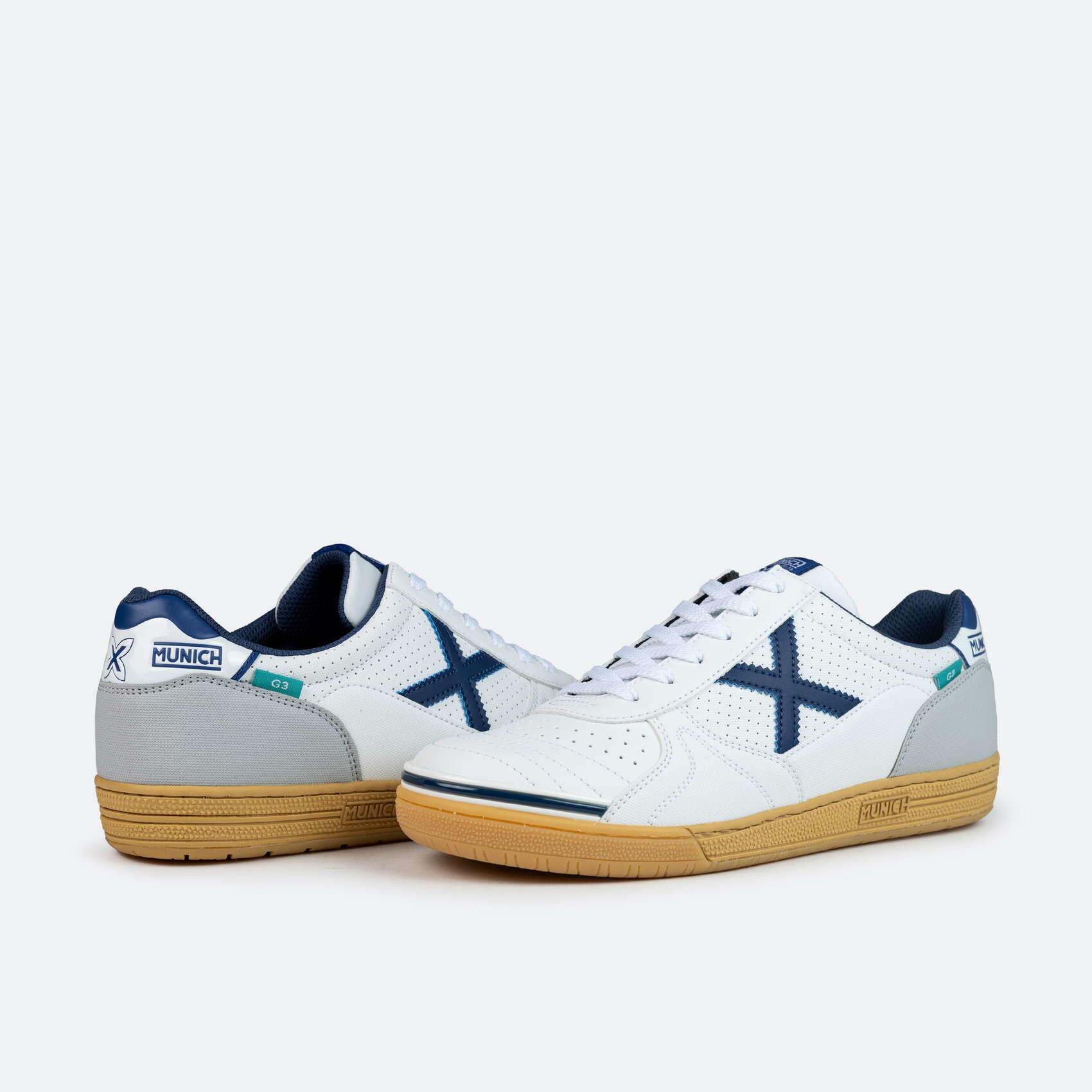 Scarpe Munich modello 3111423 per uomini 2/5