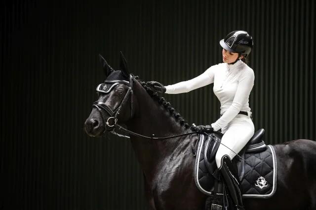 Paardenzadeldek van Equestrian Queen Riga 24AW 6/7