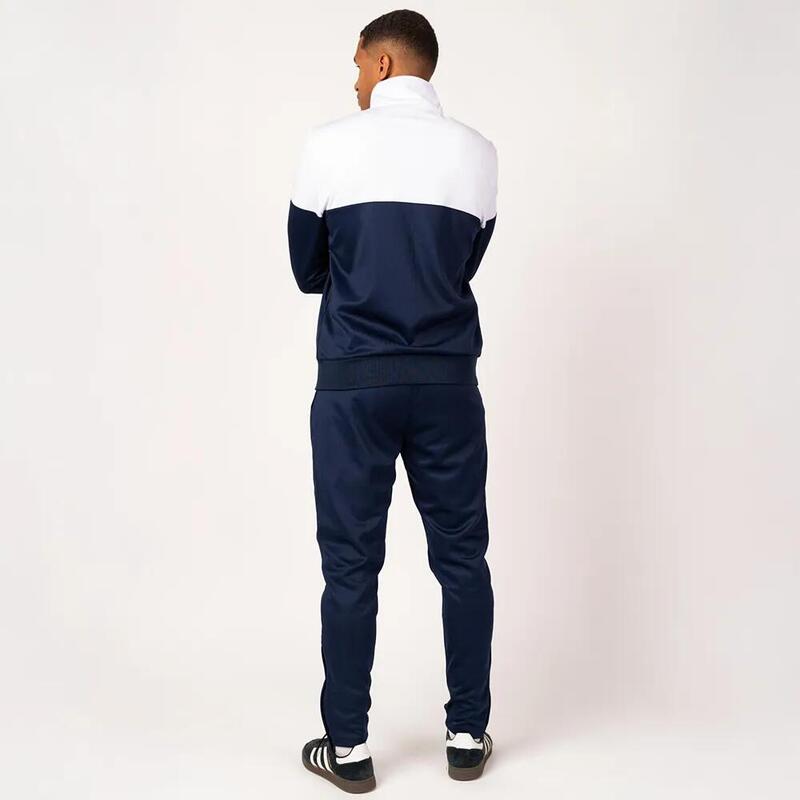 523a9606-de64-46bc-acb0-f63ac41c45be_c104c4