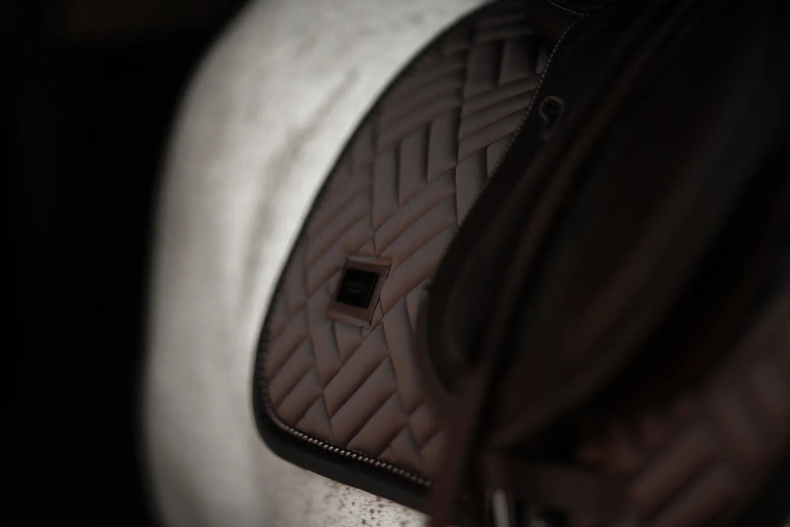 Tapis de selle Modern Mocha MIXTE - Equestrian Stockholm 3/5