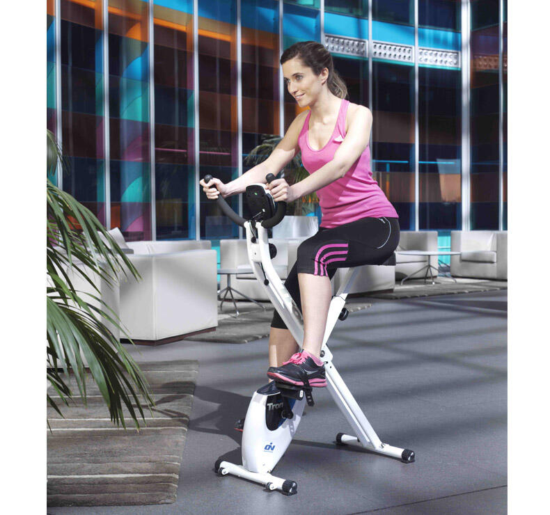 Vélo D'appartement IXOSPORT Blanc, Pliable Non, Fitness Cardio, Bon état
