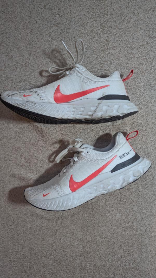 NIKE picture