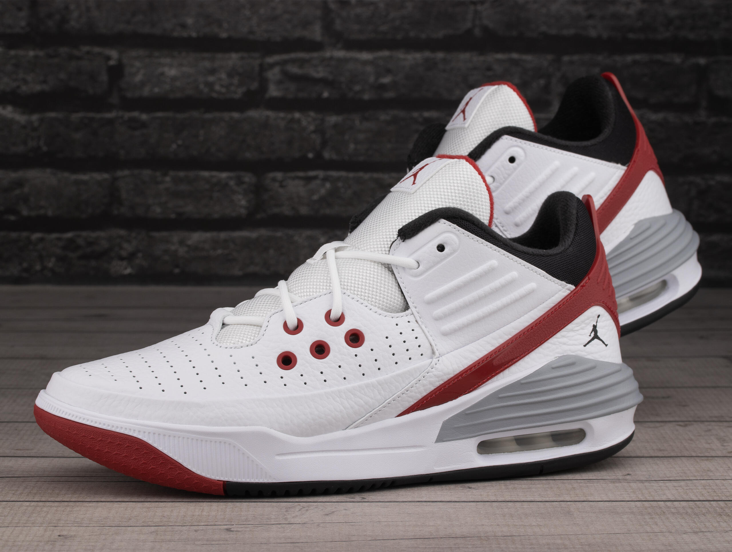 Buty męskie do koszykówki Nike Jordan MAX AURA 5 3/7