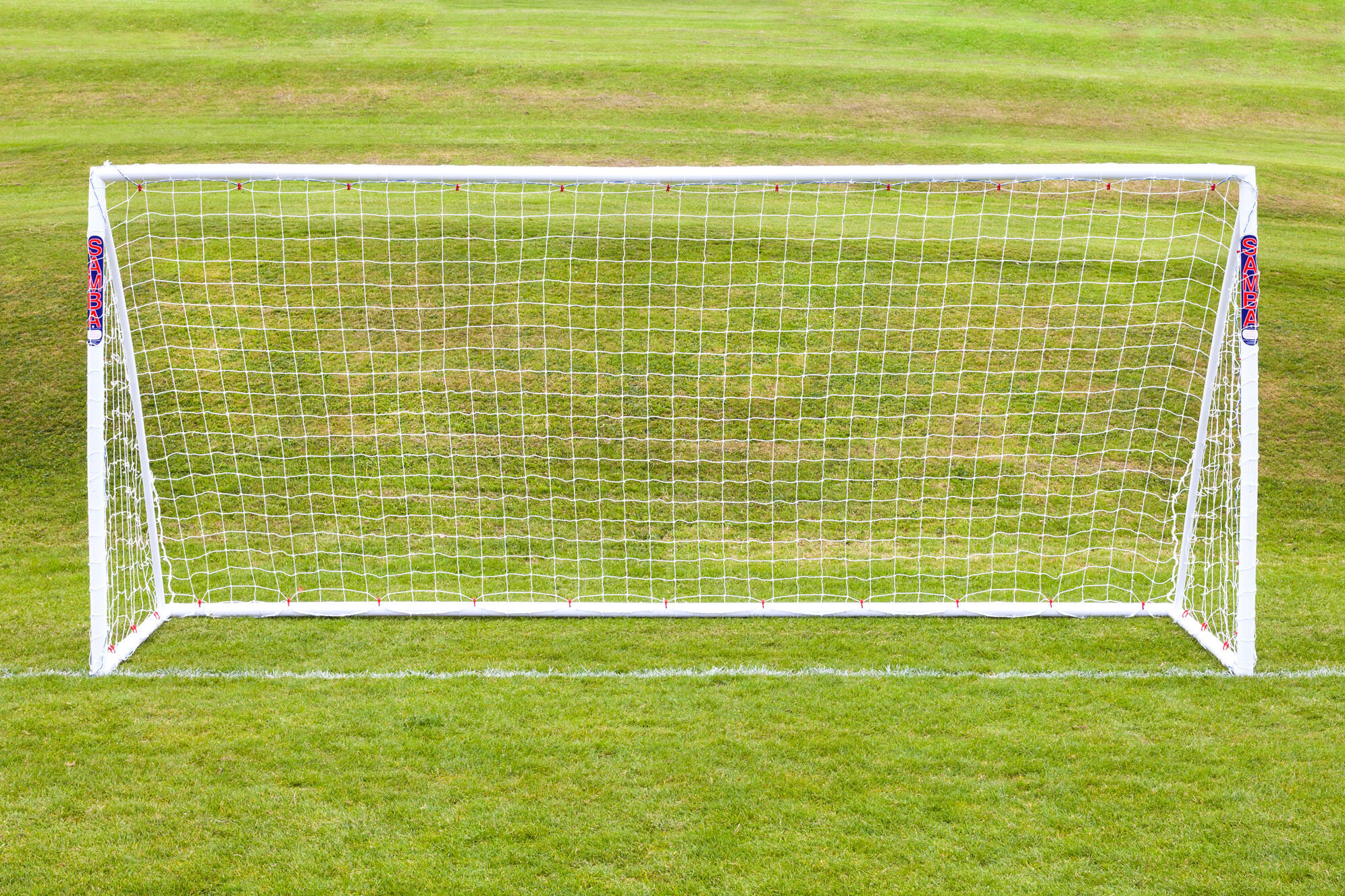 SAMBA 16ft x 7ft Trainer Football Goal WITH carry bag