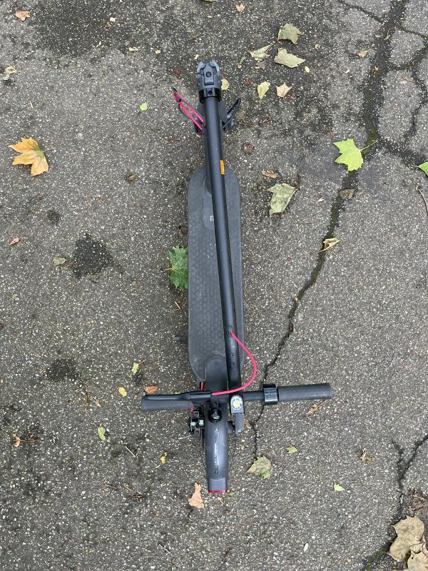 Entre Particuliers - Xiaomi Trottinette électrique 4/5