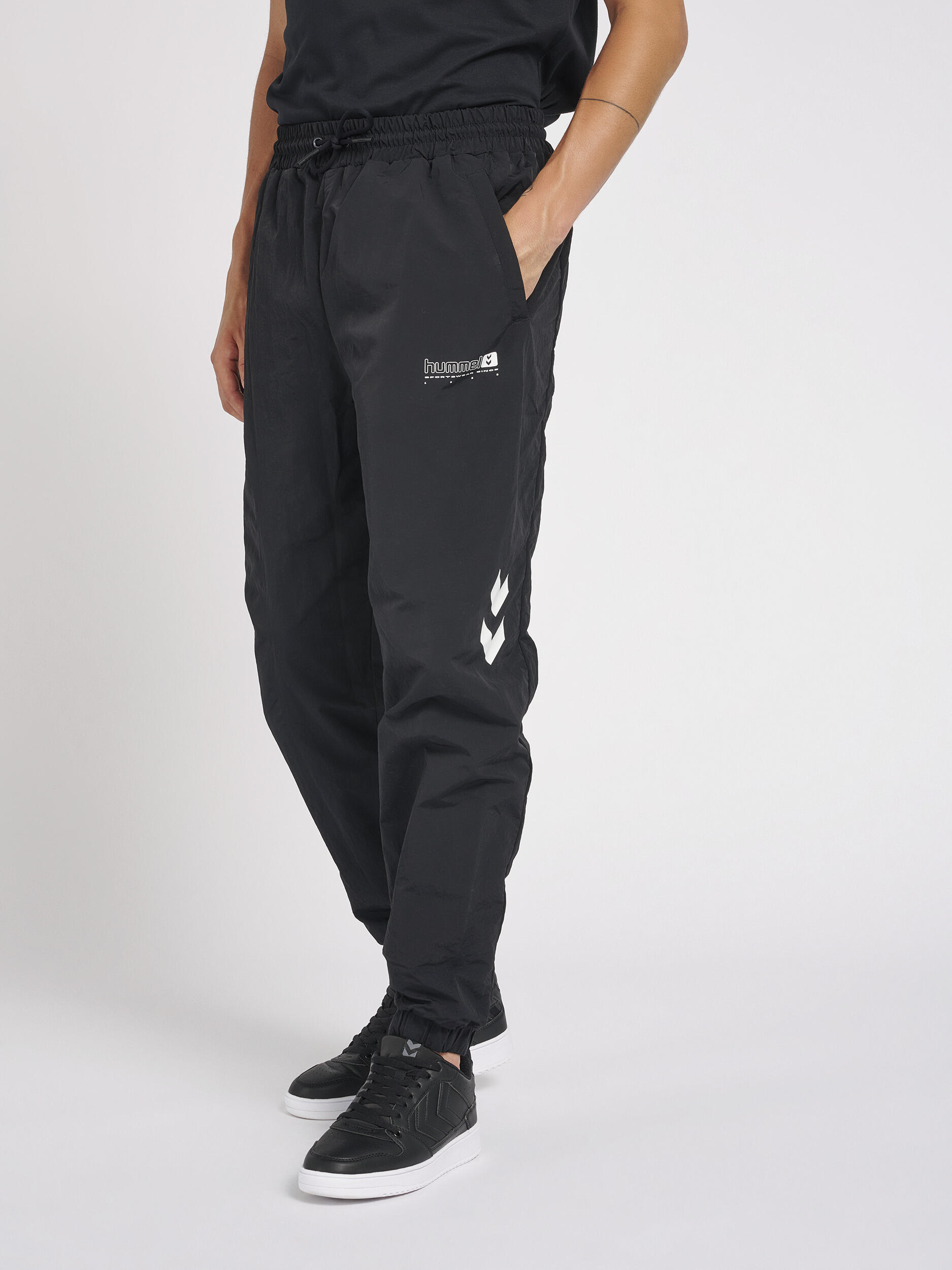 Sweatpants Hummel hmllgc musa wov regular 5/7