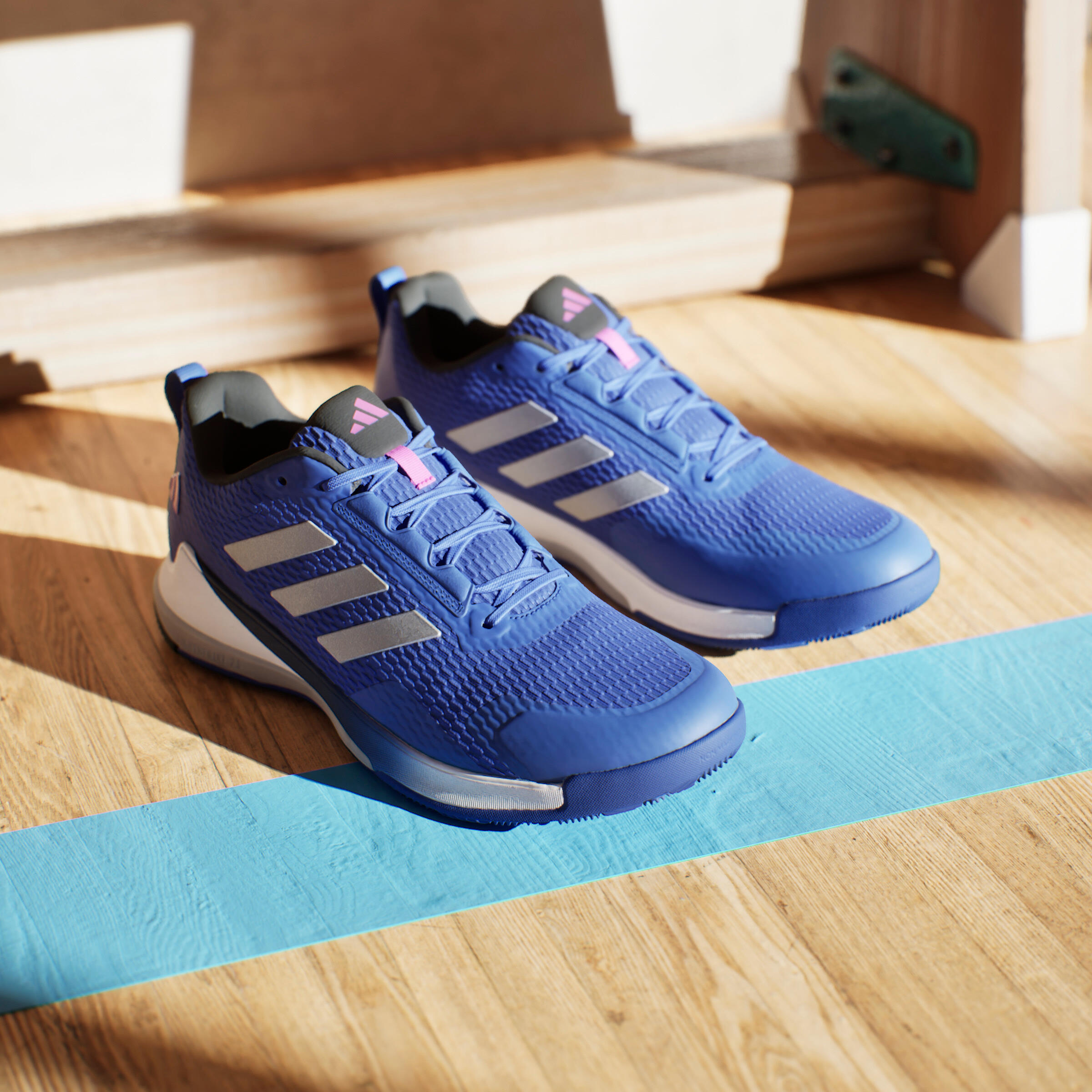 Indoor schoenen adidas Novaflight 2 4/7