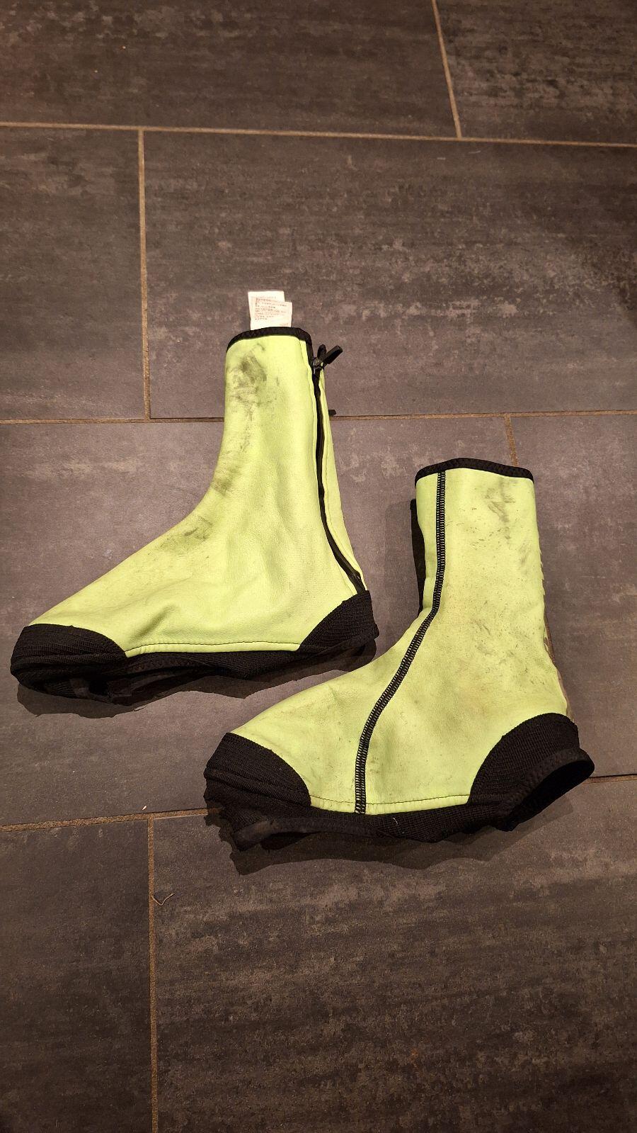 Entre Particuliers - Surchaussures Btwin 2/2