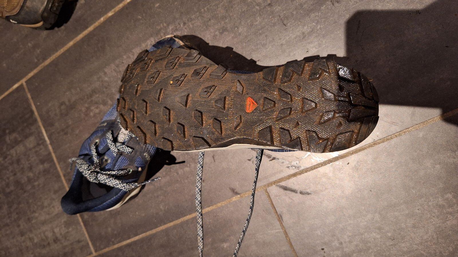 Entre Particuliers - Chaussures de randonnée Salomon 2/2
