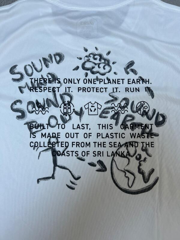 Entre Particuliers - T-shirt Asics 2/3