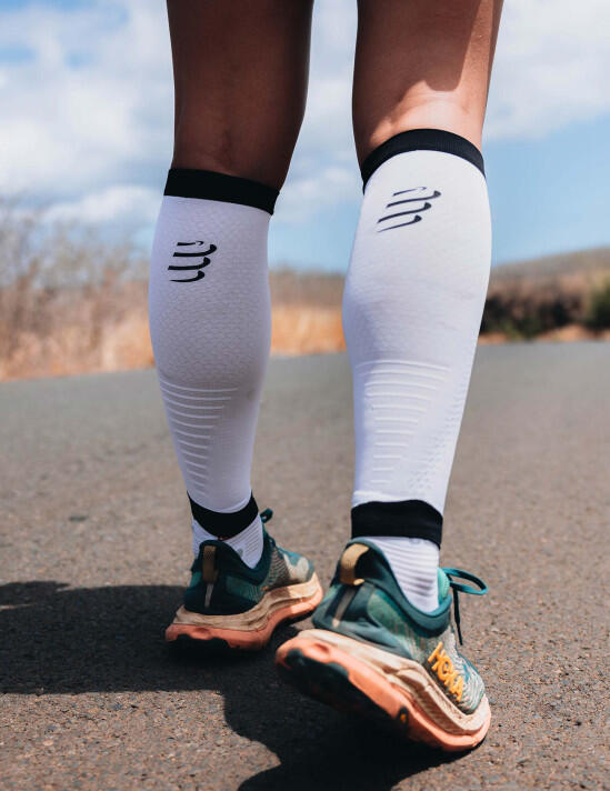 Manguitos de compresión para pantorrilla Compressport R2 3,0" (lote de 2) 3/4