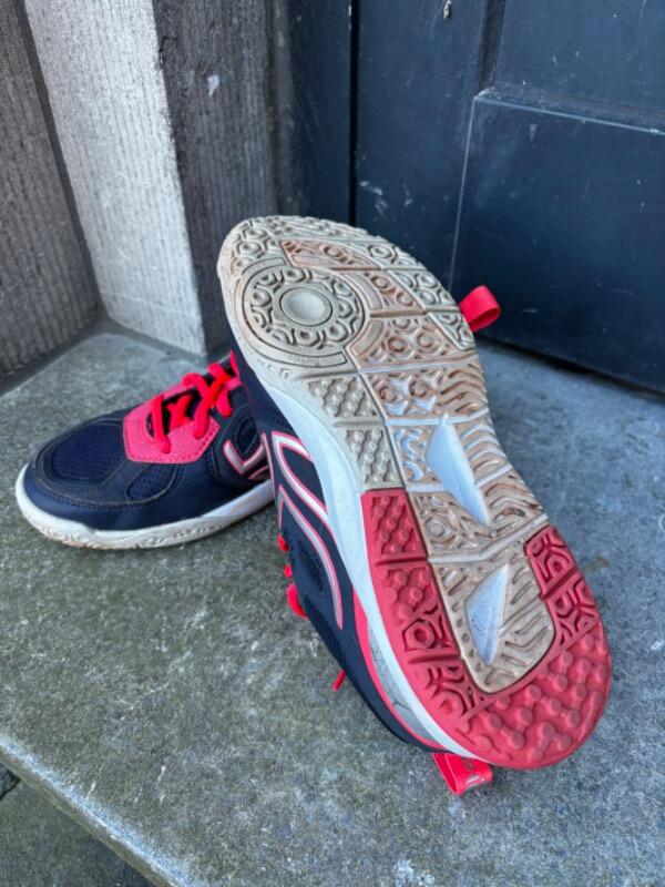 Entre Particuliers - Chaussures de tennis Artengo pour dames 2/4