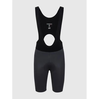 Korte shorts pissei prima pelle