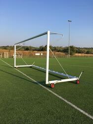 But de football à 8 transportable auto-lesté - 6 x 2.10m