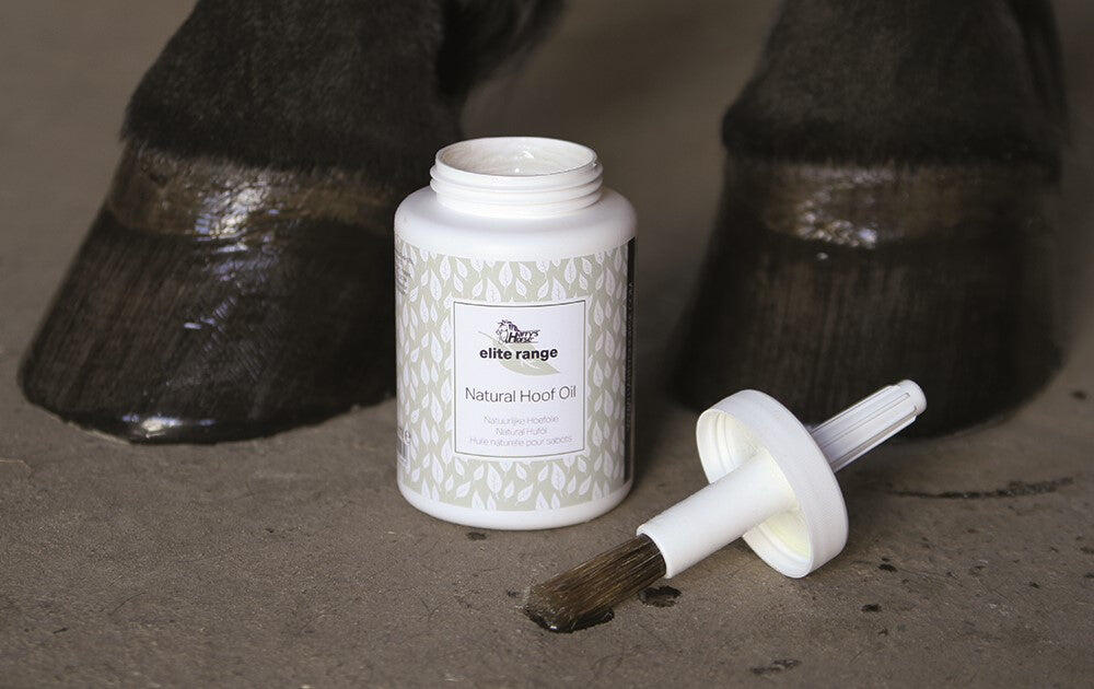 Huile pour sabot de cheval booster au laurier naturel Harry's Horse 2/2