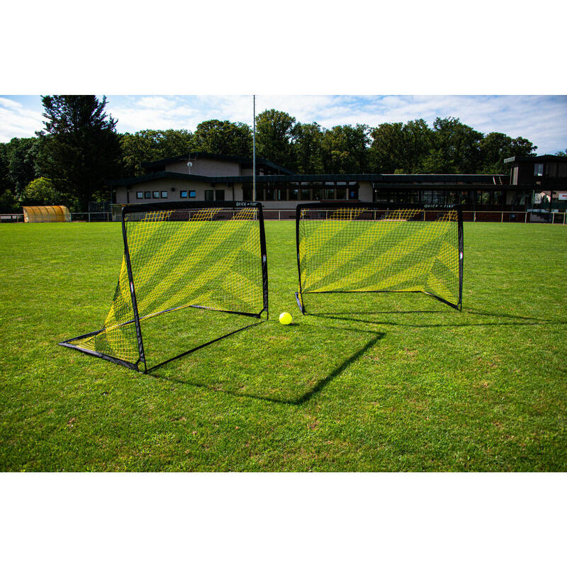Pár branek - 2,2x1,5 m černá/žlutá - Dodáváno s míčem a pumpičkou