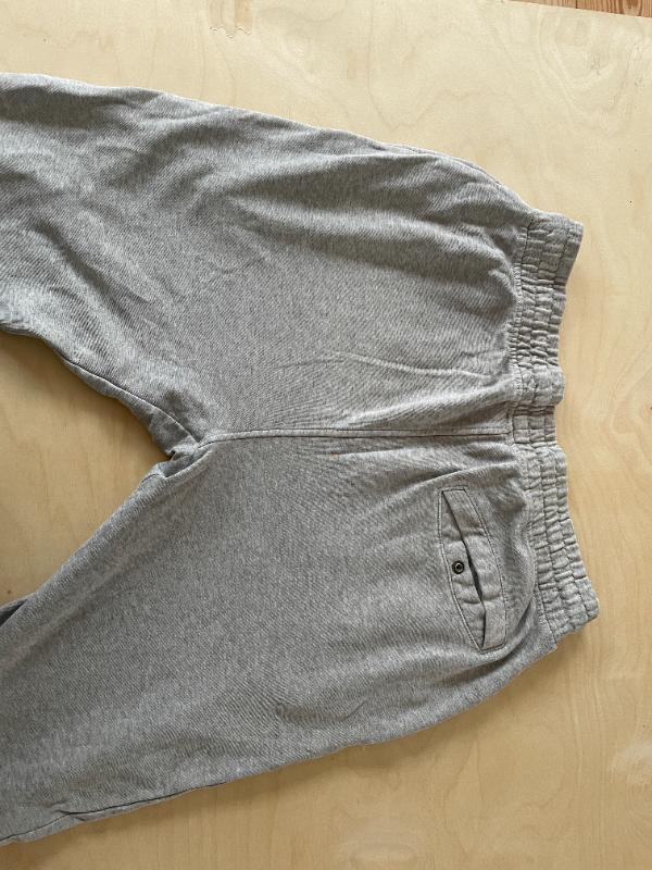 Tussen Particulieren - Grijze lange trainingsbroek voor heren Gymshark 2/3