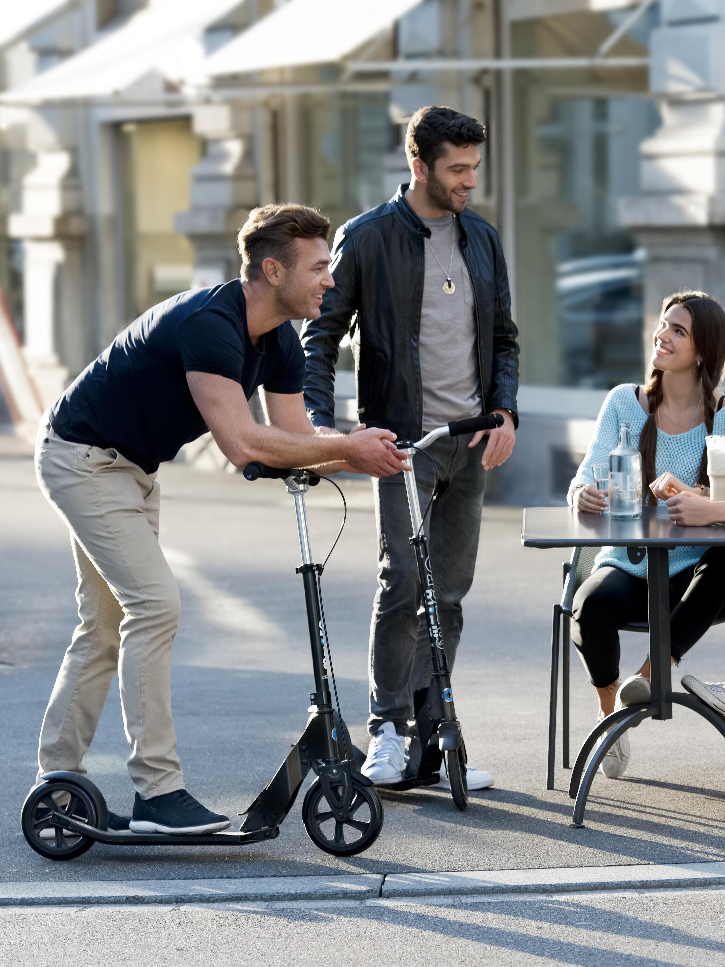 micro Scooter downtown 7/7