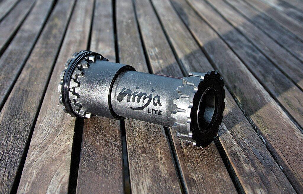 Token Innenlager Ninja Lite BB Rh: BB86/89.5/92 - KRG: Shim. & Sram GXP 6/7
