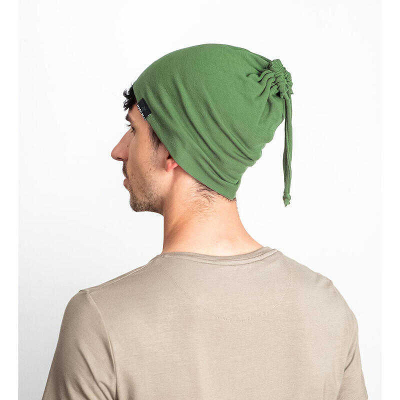 Căciulă cu șnur 100% merino