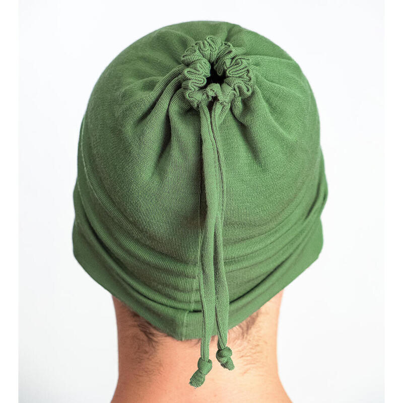 Căciulă cu șnur 100% merino