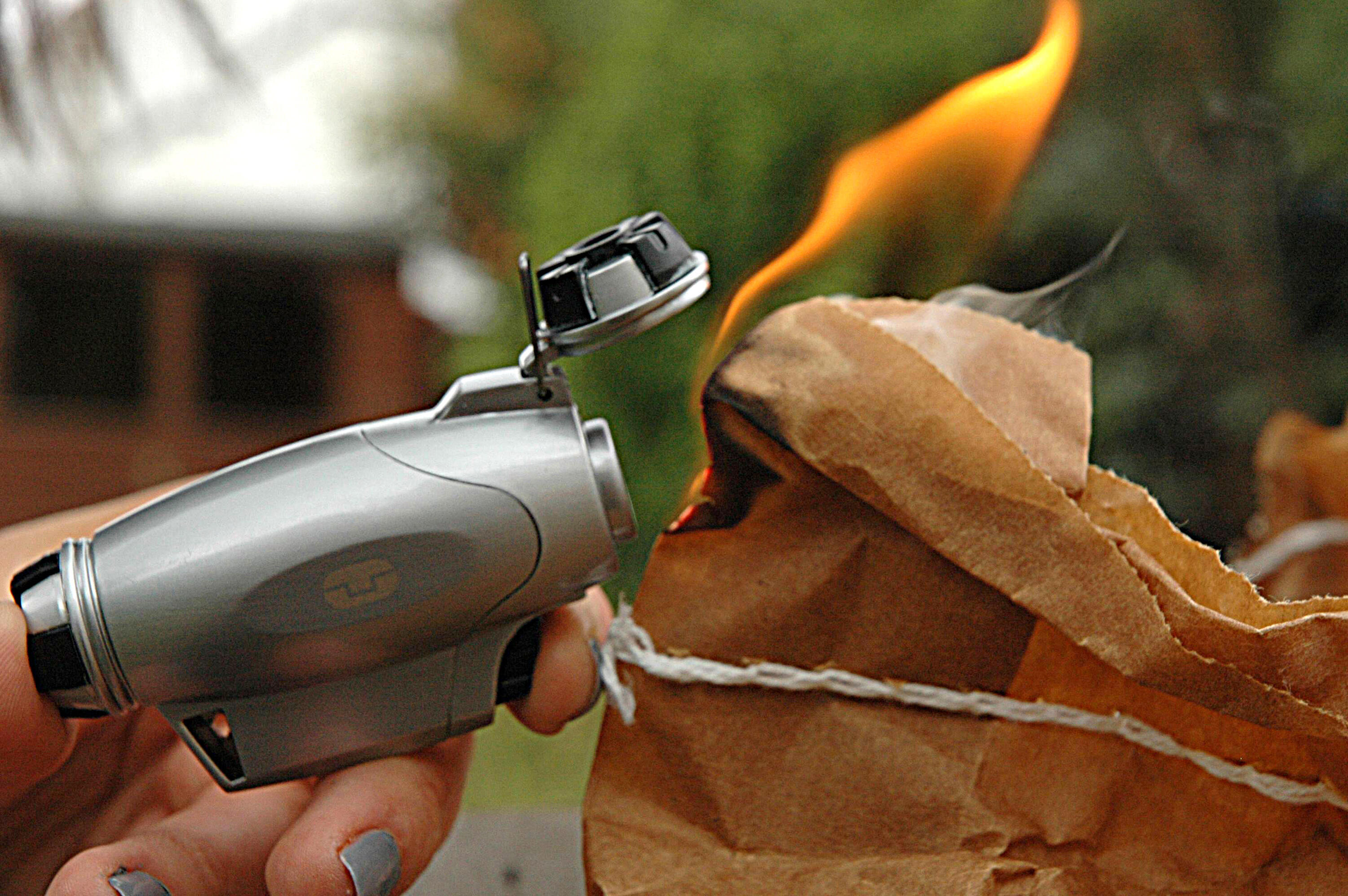 TURBOJET LIGHTER - MECHERO POTENTE Y A PRUEBA DE VIENTO 3/4