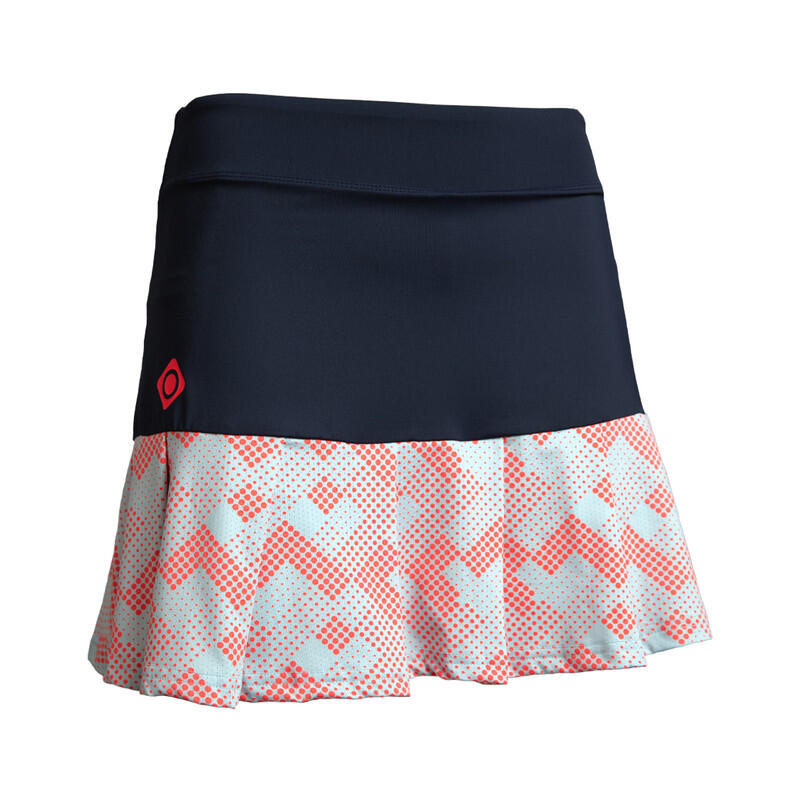 IZAS Saia Cantal, elegância e conforto para os jogadores de padel