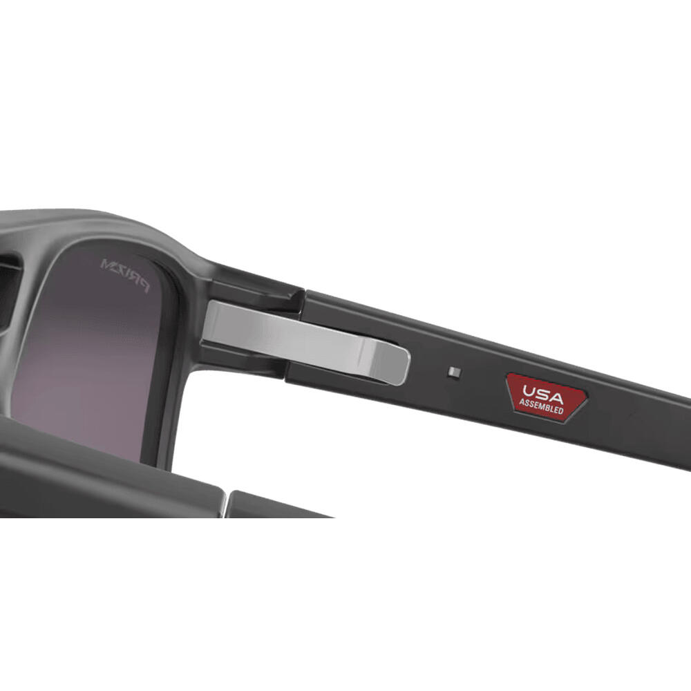 Oakley Lunettes de soleil Latch Beta pour hommes en noir 6/8