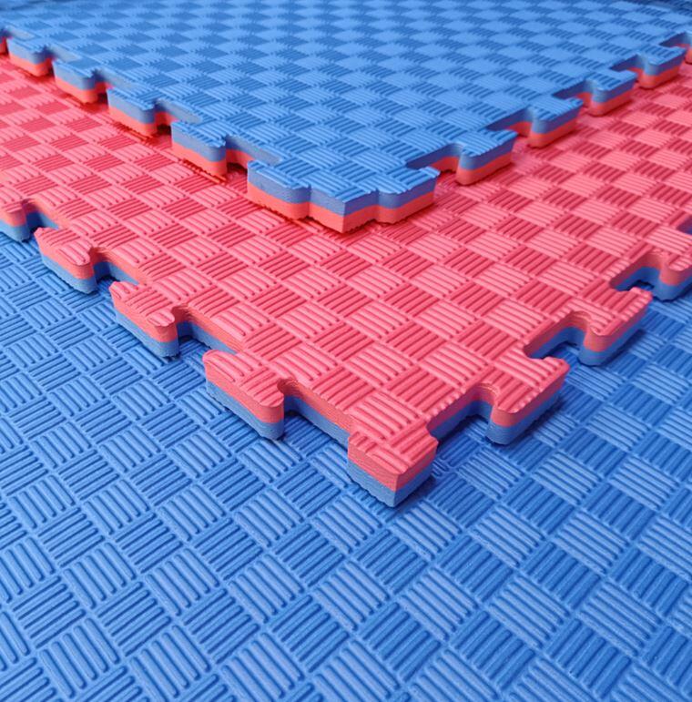 Tatami puzzle eva pack 10/ 1 x 1 x 40mm (vermelho-azul)