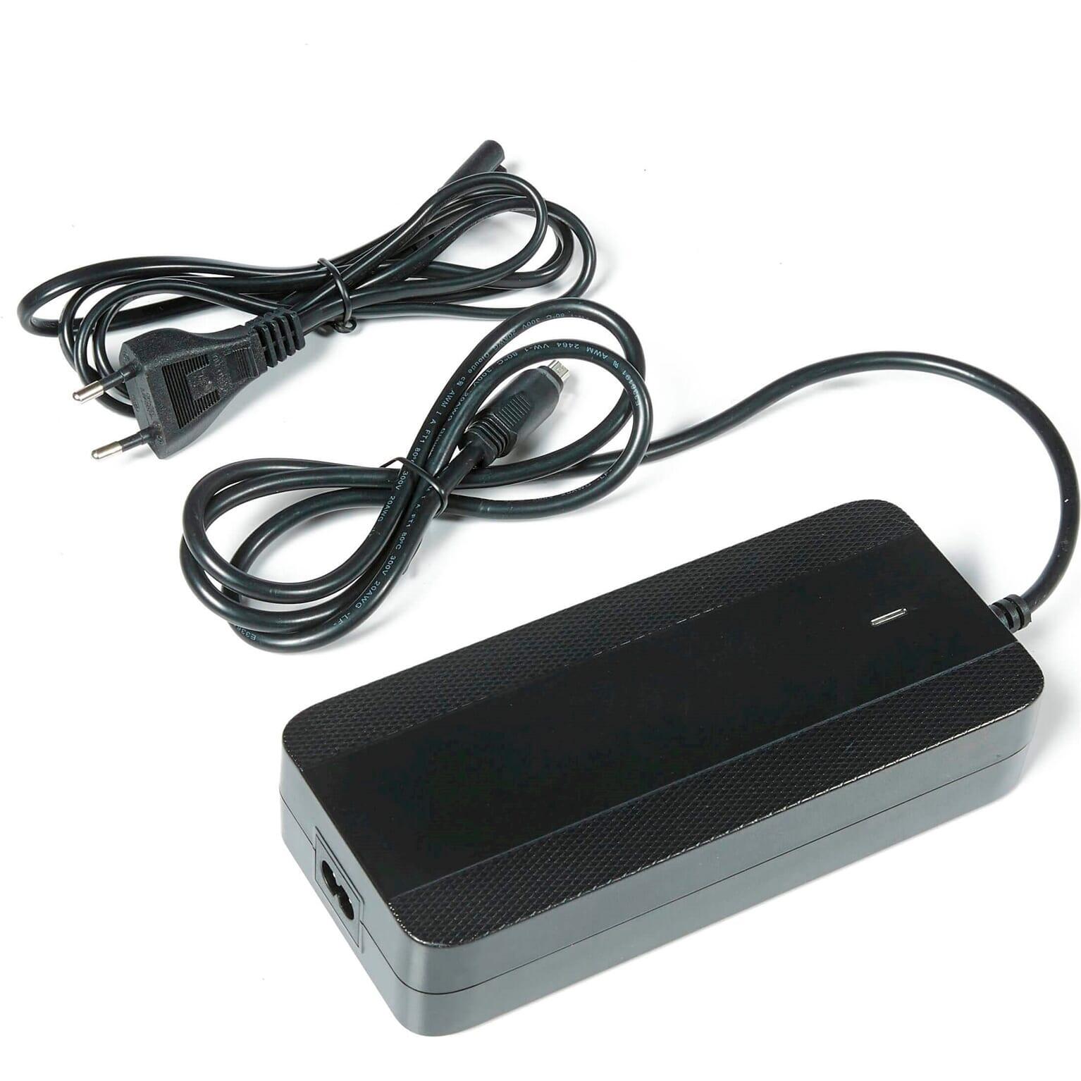 Chargeur 4A Sport Drive 36V 2/3