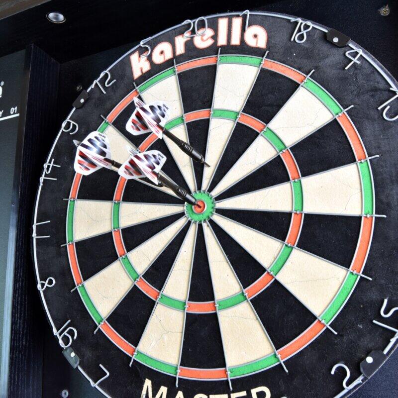 Karella Dartset Winner Blackstar Steel inklusive Dartcase 2/2