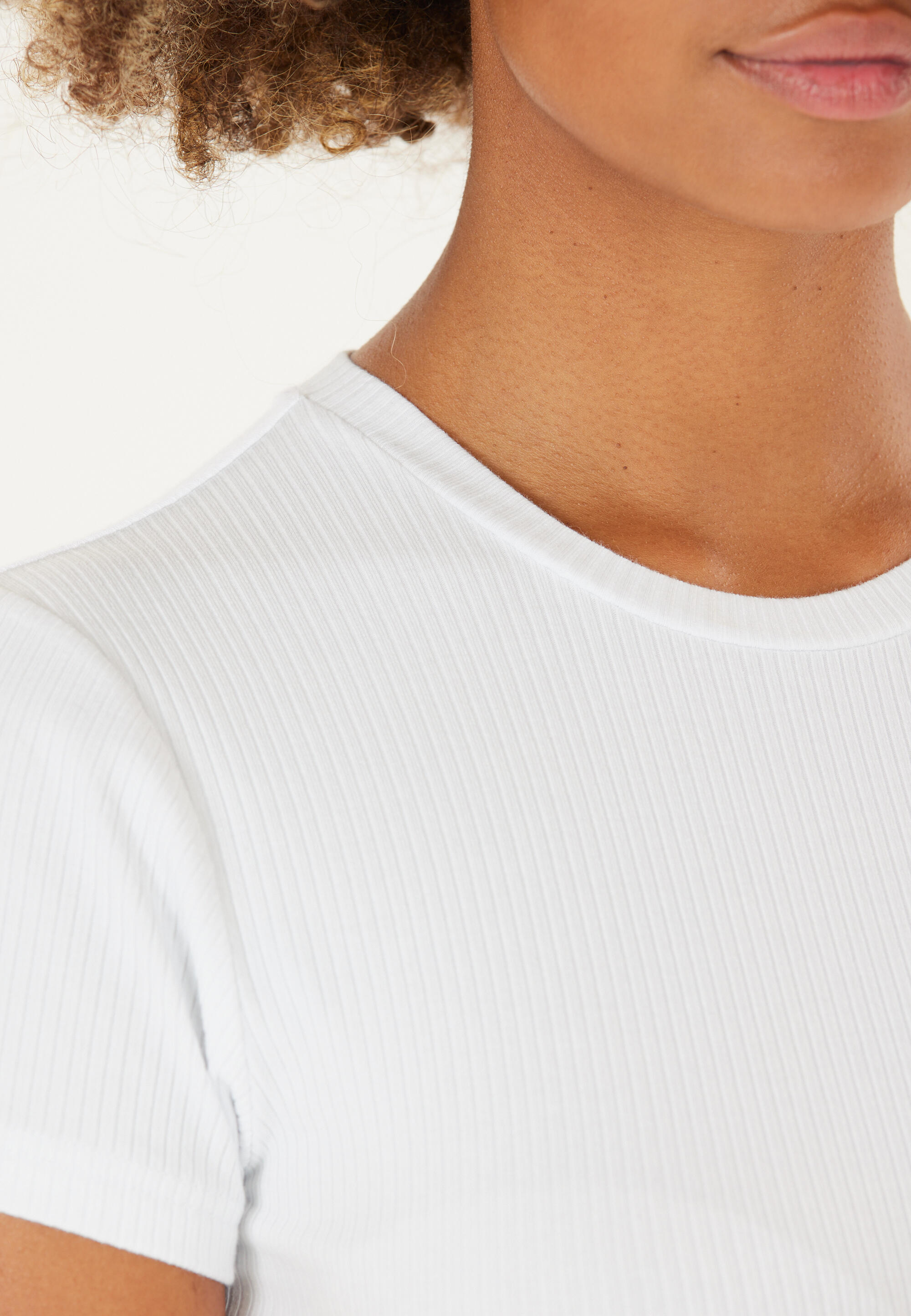 T-shirt femme Athlecia Lankae 3/5