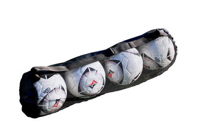 Balltasche - Bietet Platz für bis zu 4 Bälle.