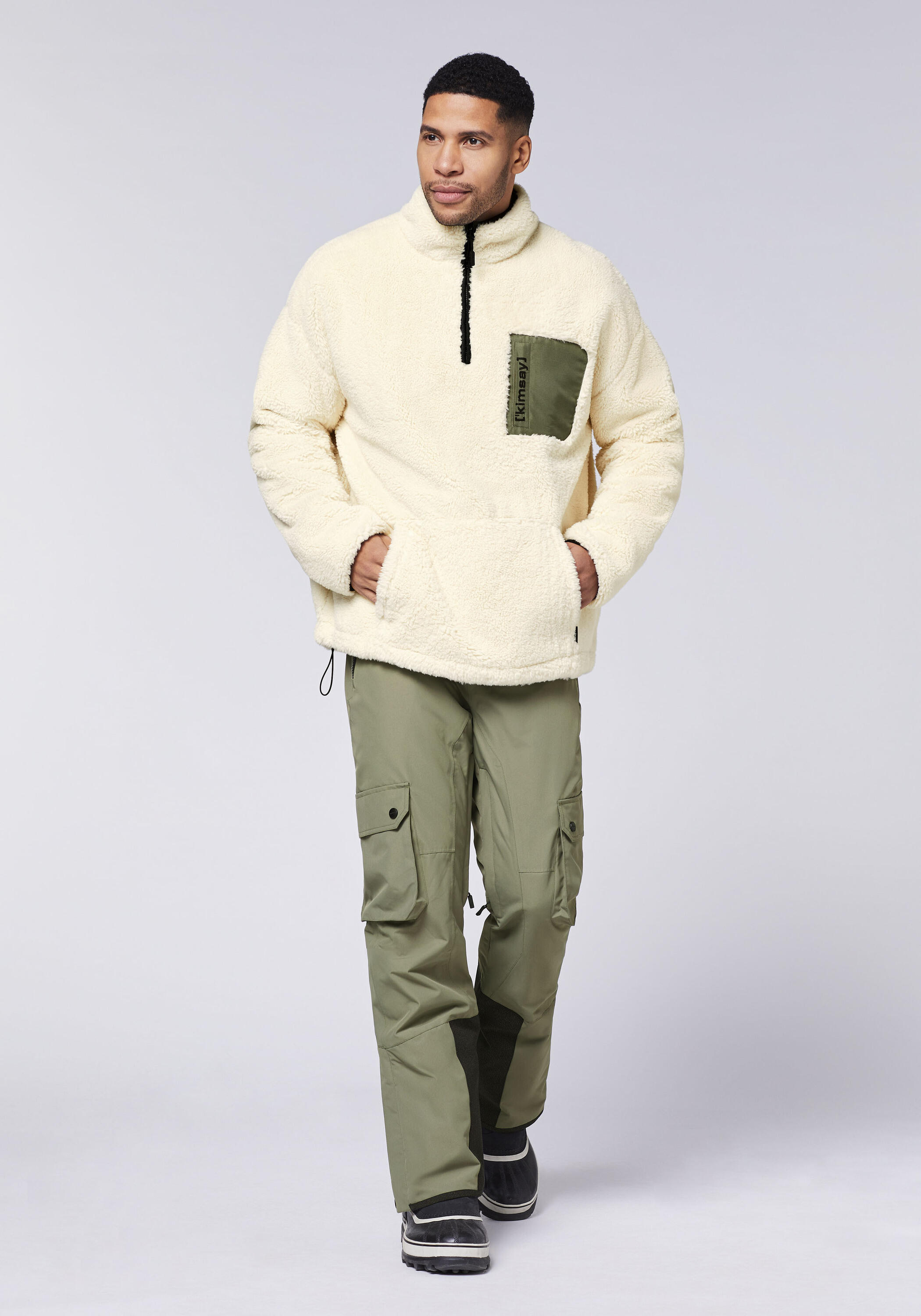 Fleece-Oberteil mit Brusttasche und Kängurutasche 6/7